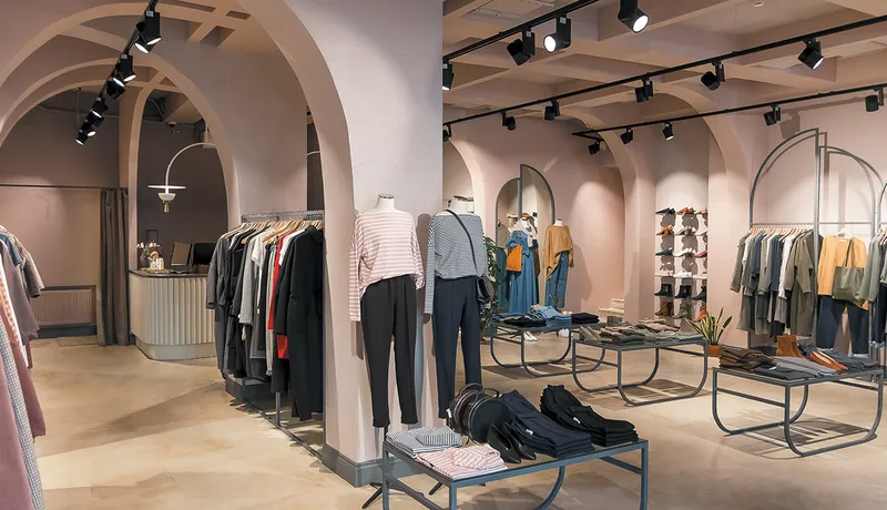 Сеть магазинов женской одежды "Unique fabric"